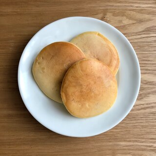 マカダミアナッツとマーマレードのパンケーキ